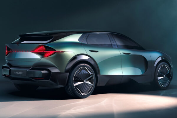 Renault Embleme: обезуглероженный водородно-электрический семейный шутинг-брейк
