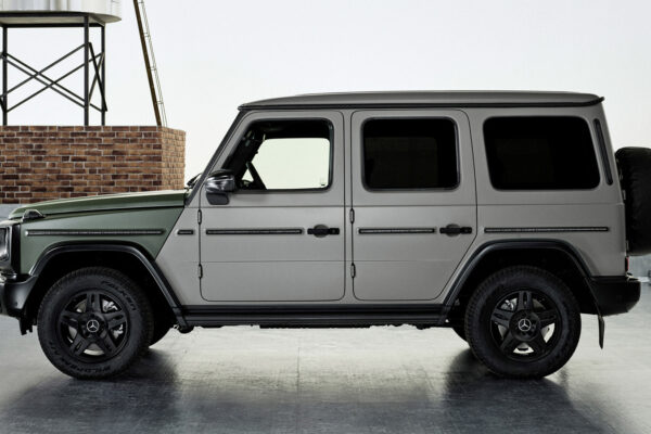 У Mercedes-Benz G-Class появилась юбилейная спецверсия