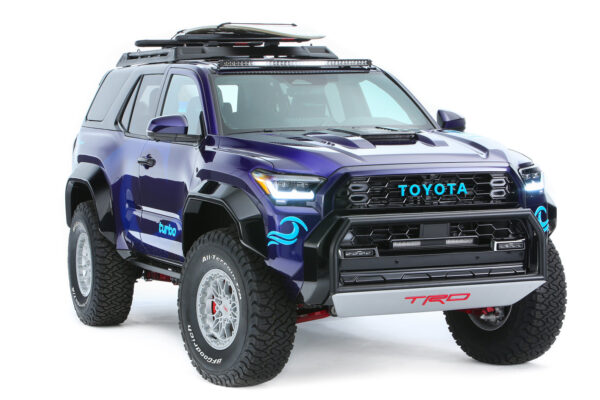 Toyota подготовила концепт двухдверного 4Runner TRD Surf со съёмной крышей
