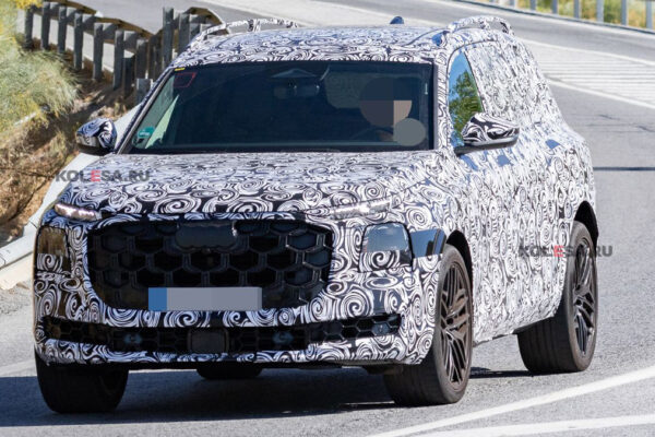 Новый флагманский кроссовер Audi Q9 проехался на камеру